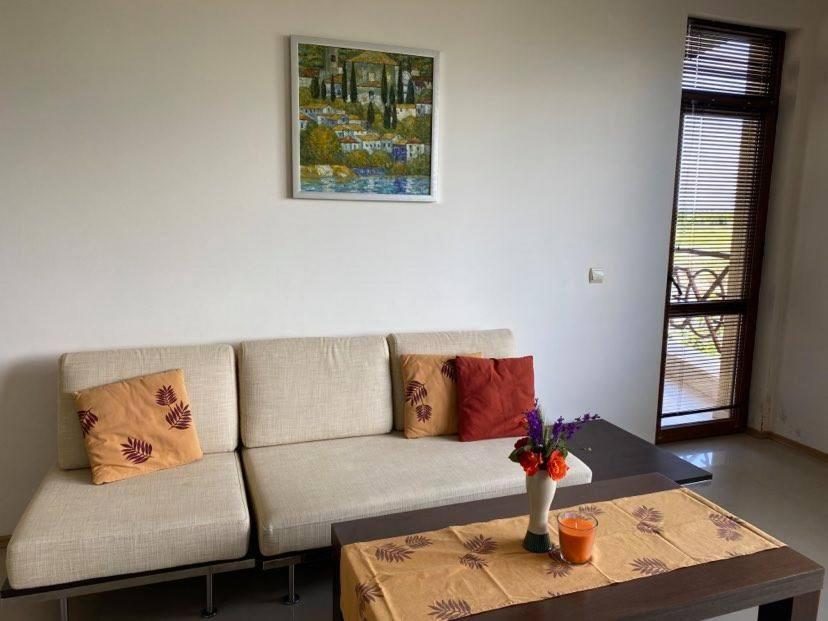 Lighthouse Golf Resort Private Apartment Sunrise Balchik Exterior photo